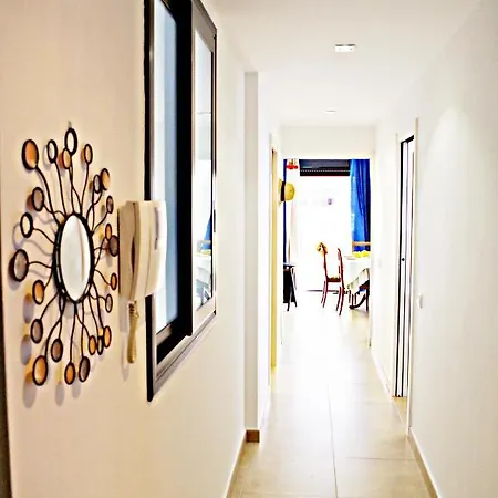 Inass * Sitges