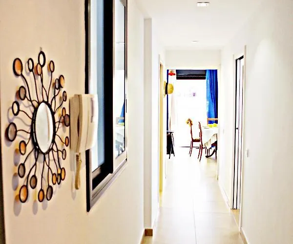 Inass * Σίτζες